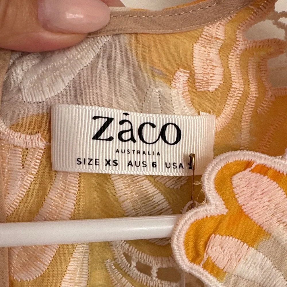 Zaco’s Multicolor Lace Dress NEW WITH TAGS - Picture 2 of 7